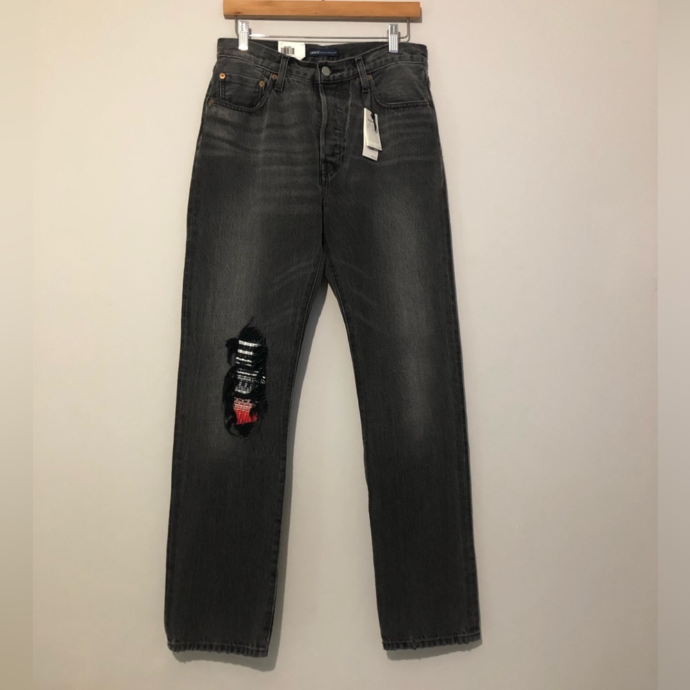 NWT Levi's Black Tides Black High Rise Jeans Button Fly Patch Detail Women 28